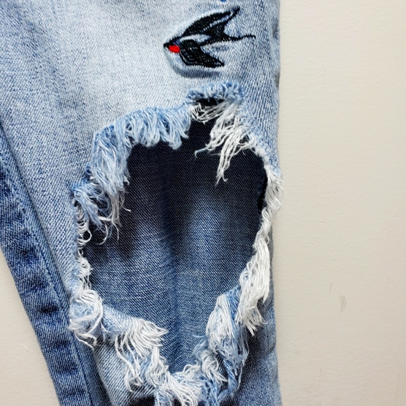 Gap Best Girlfriend Denim Floral Embroidery Distressed Jeans - Picture 5 of 7
